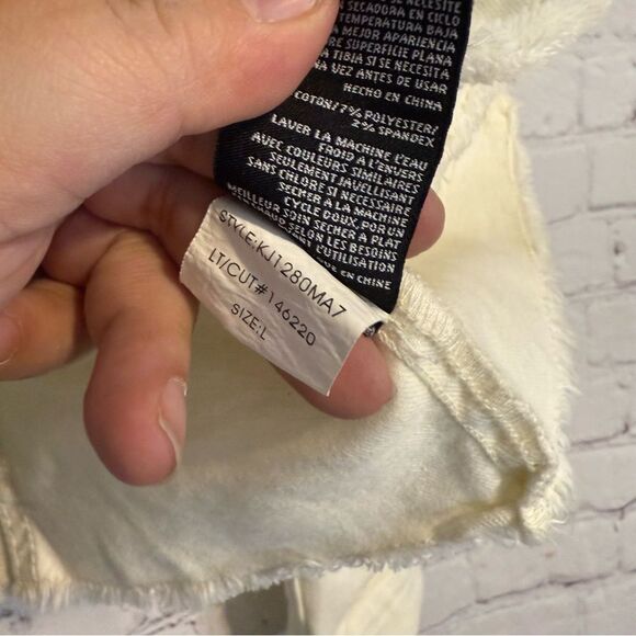 Kut From The Kloth Cream Denim Jacket size large - Picture 9 of 9